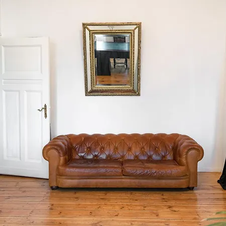 Artistic Altbau